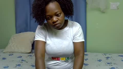 Snapshot of chocolateebonyxo chatting on 07/15/26, 11:26 Chocolate Ebony online show from 07/15/26, 11:26