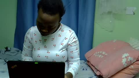 Snapshot of chocolateebonyxo chatting on 07/27/26, 11:56 Chocolate Ebony online show from 07/27/26, 11:56