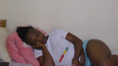 Snapshot of chocolateebonyxo chatting on 08/02/26, 07:18 Chocolate Ebony online show from 08/02/26, 07:18