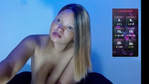 Snapshot of chocolatemilkebony chatting on 02/10/25, 06:53 chocolatemilkebony online show from 02/10/25, 06:53
