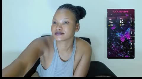 Snapshot of chocolatemilkebony chatting on 09/22/25, 07:32 chocolatemilkebony online show from 09/22/25, 07:32