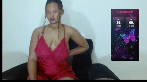 Snapshot of chocolatemilkebony chatting on 10/06/25, 06:11 chocolatemilkebony online show from 10/06/25, 06:11