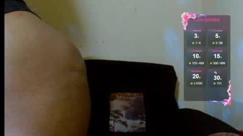 chocolatemilkebony online show from 04/23/26, 05:52