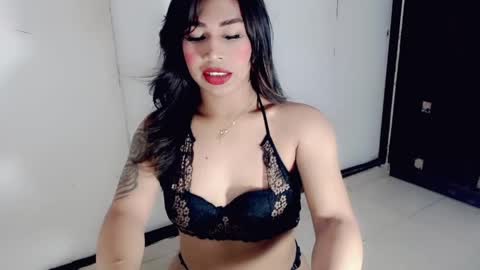 Snapshot of chocolatetriplex chatting on 05/28/26, 02:36 chocolatetriplex online show from 05/28/26, 02:36
