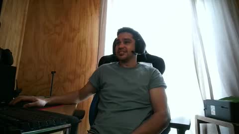 chocomate online show from 10/02/25, 12:34