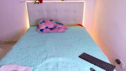   online show from 11/20/25, 05:51