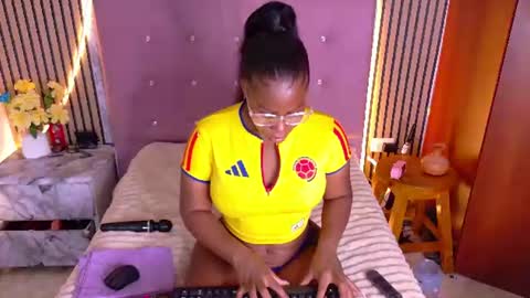 Snapshot of chocoo_dessert chatting on 07/04/26, 06:19 online show from 07/04/26, 06:19