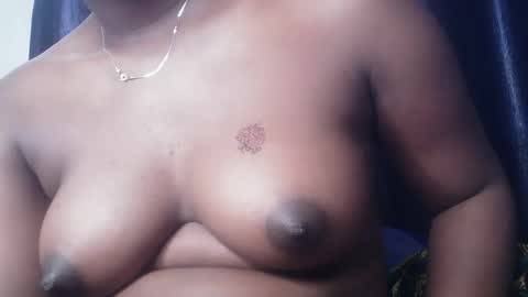 chocoslut22 online show from 12/21/25, 03:57