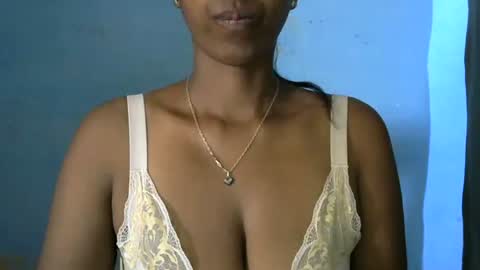 choe03 online show from 10/14/25, 07:31