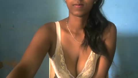 choe03 online show from 11/05/25, 04:45