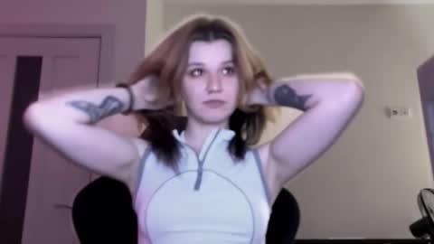 Lissa online show from 12/04/25, 10:29