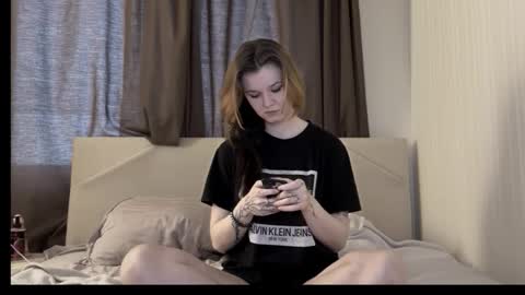 Lissa online show from 02/04/26, 02:12