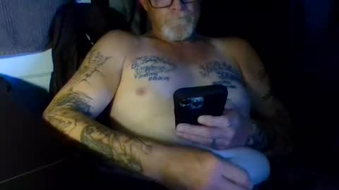 Snapshot of chompers176983 chatting on 09/12/25, 06:19 chompers online show from 09/12/25, 06:19