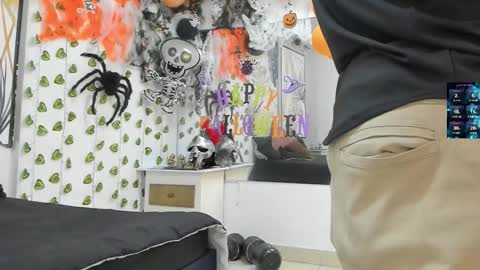 Chorey Thaylor online show from 10/30/25, 02:29