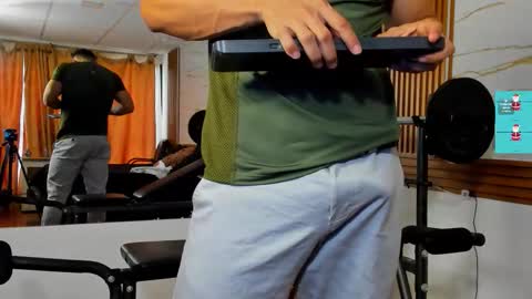 Chorey Thaylor online show from 12/17/25, 02:56