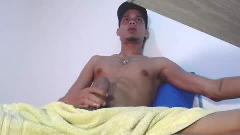 Snapshot of chorro369 chatting on 10/26/25, 12:00 juan online show from 10/26/25, 12:00