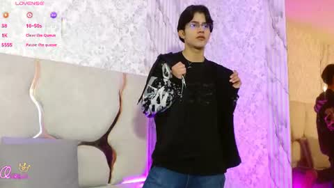 chos_tay online show from 07/08/26, 11:26