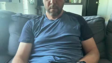 chris13abcd online show from 06/25/26, 07:57