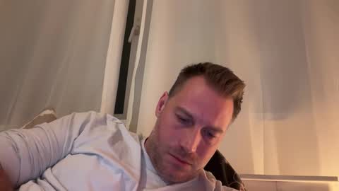 Snapshot of chris2024x chatting on 10/29/25, 05:25 Christian online show from 10/29/25, 05:25