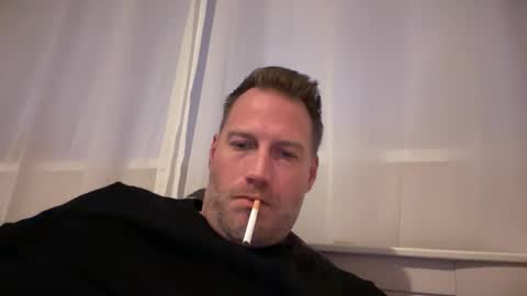 Snapshot of chris2024x chatting on 11/06/25, 03:57 Christian online show from 11/06/25, 03:57