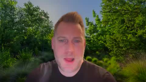 Snapshot of chris2024x chatting on 11/11/25, 07:08 Christian online show from 11/11/25, 07:08