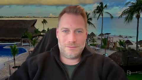 Snapshot of chris2024x chatting on 11/21/25, 01:43 Christian online show from 11/21/25, 01:43