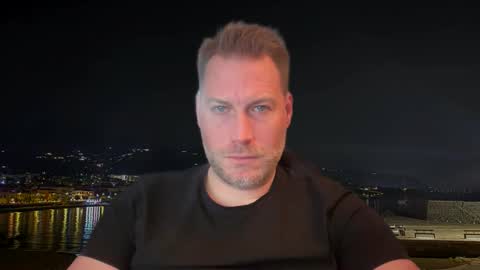 Snapshot of chris2024x chatting on 12/02/25, 09:47 Christian online show from 12/02/25, 09:47