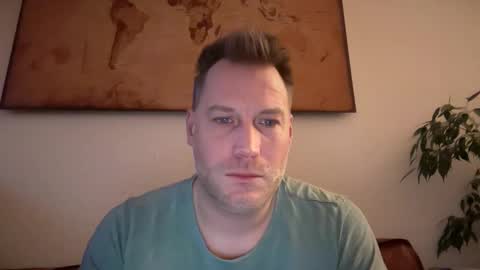 Snapshot of chris2024x chatting on 12/15/25, 06:50 Christian online show from 12/15/25, 06:50