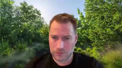 Snapshot of chris2024x chatting on 02/06/26, 10:40 Christian online show from 02/06/26, 10:40