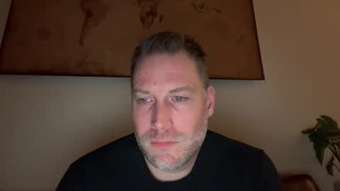 Snapshot of chris2024x chatting on 02/11/26, 01:10 Christian online show from 02/11/26, 01:10