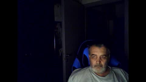 Chris online show from 10/19/25, 02:12