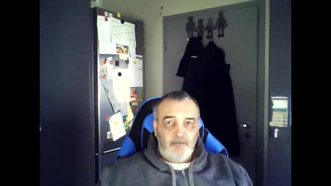 Chris online show from 11/29/25, 11:13