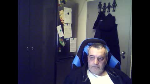 Chris online show from 03/01/26, 06:48