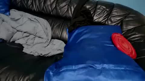 chris526520 online show from 03/02/25, 04:42