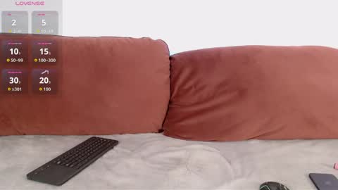 chris_19rown online show from 03/07/26, 08:17