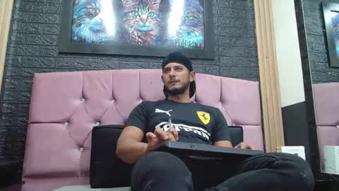 chris_dick2 online show from 12/20/25, 06:53