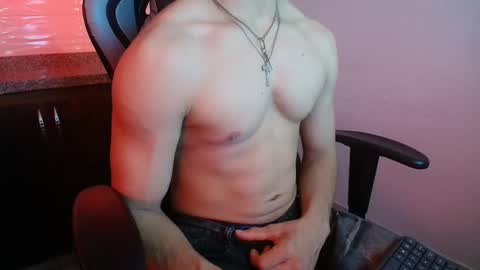 Snapshot of chris_evans27 chatting on 11/07/25, 02:22 Chris Evans online show from 11/07/25, 02:22