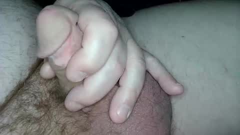 chris_loves_to_please online show from 12/16/25, 05:34