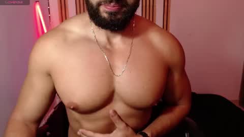 cris         Twitter magnum101010 insta magnumc20 online show from 07/01/26, 04:29