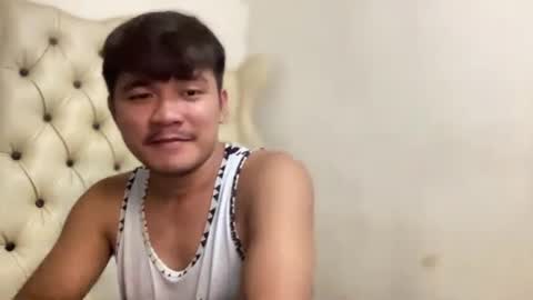 Snapshot of chris_odin chatting on 09/24/25, 03:32 Chris online show from 09/24/25, 03:32