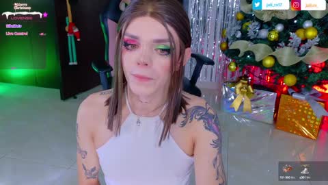 juli   Instagram july rv17 - Twitter juli rv17     online show from 12/20/24, 12:27
