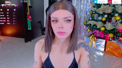 juli   Instagram july rv17 - Twitter juli rv17     online show from 12/22/24, 12:38