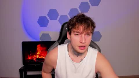 Chris Tyson online show from 11/19/25, 09:09