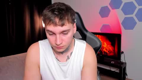 Chris Tyson online show from 12/04/25, 07:06