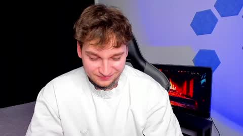 Chris Tyson online show from 04/01/26, 02:03