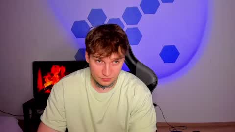 Chris Tyson online show from 04/18/26, 10:10