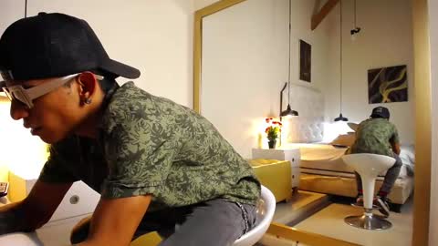 Chris Weell online show from 12/08/24, 03:00