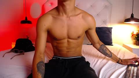 Chris Weell online show from 12/26/24, 08:11