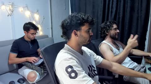 Im Chirs IM MODEL INDEPENDT online show from 01/29/25, 02:51