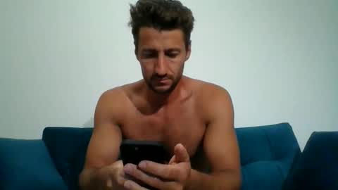 Snapshot of chrisaron chatting on 06/02/26, 03:08 chrisaron online show from 06/02/26, 03:08